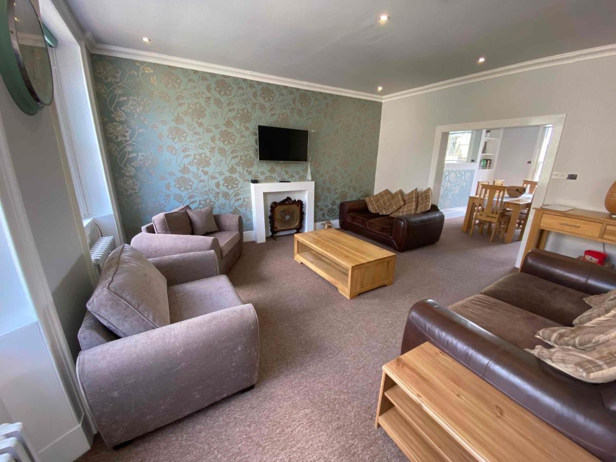 Bath Roof Terrace Apartment, City Centre, Sleeps Up To 8 エクステリア 写真
