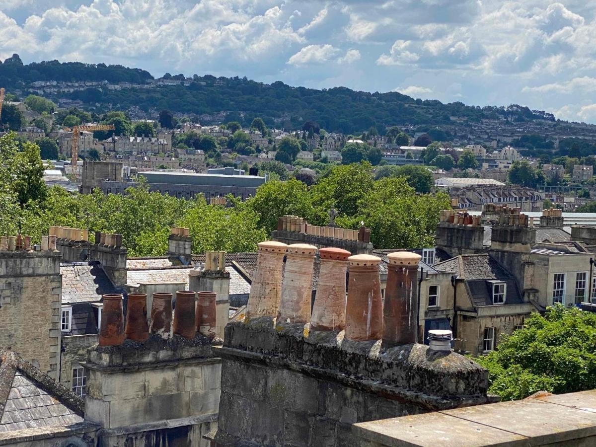 Bath Roof Terrace Apartment, City Centre, Sleeps Up To 8 エクステリア 写真
