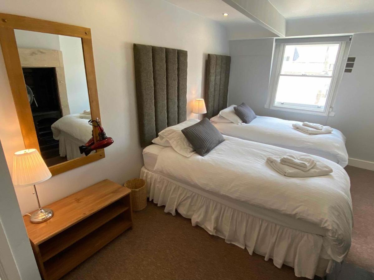 Bath Roof Terrace Apartment, City Centre, Sleeps Up To 8 エクステリア 写真