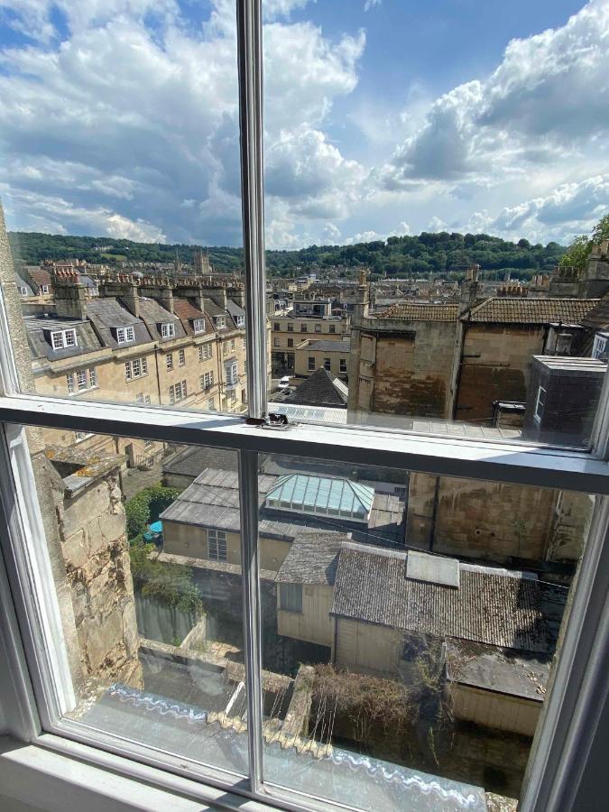 Bath Roof Terrace Apartment, City Centre, Sleeps Up To 8 エクステリア 写真